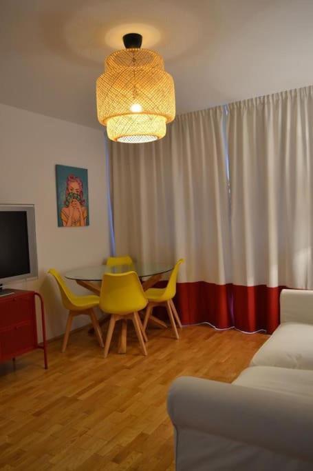 House Of Joy Apartment *